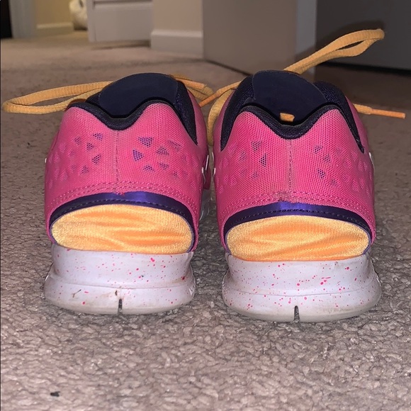 Nike Running Shoes - Picture 3 of 4